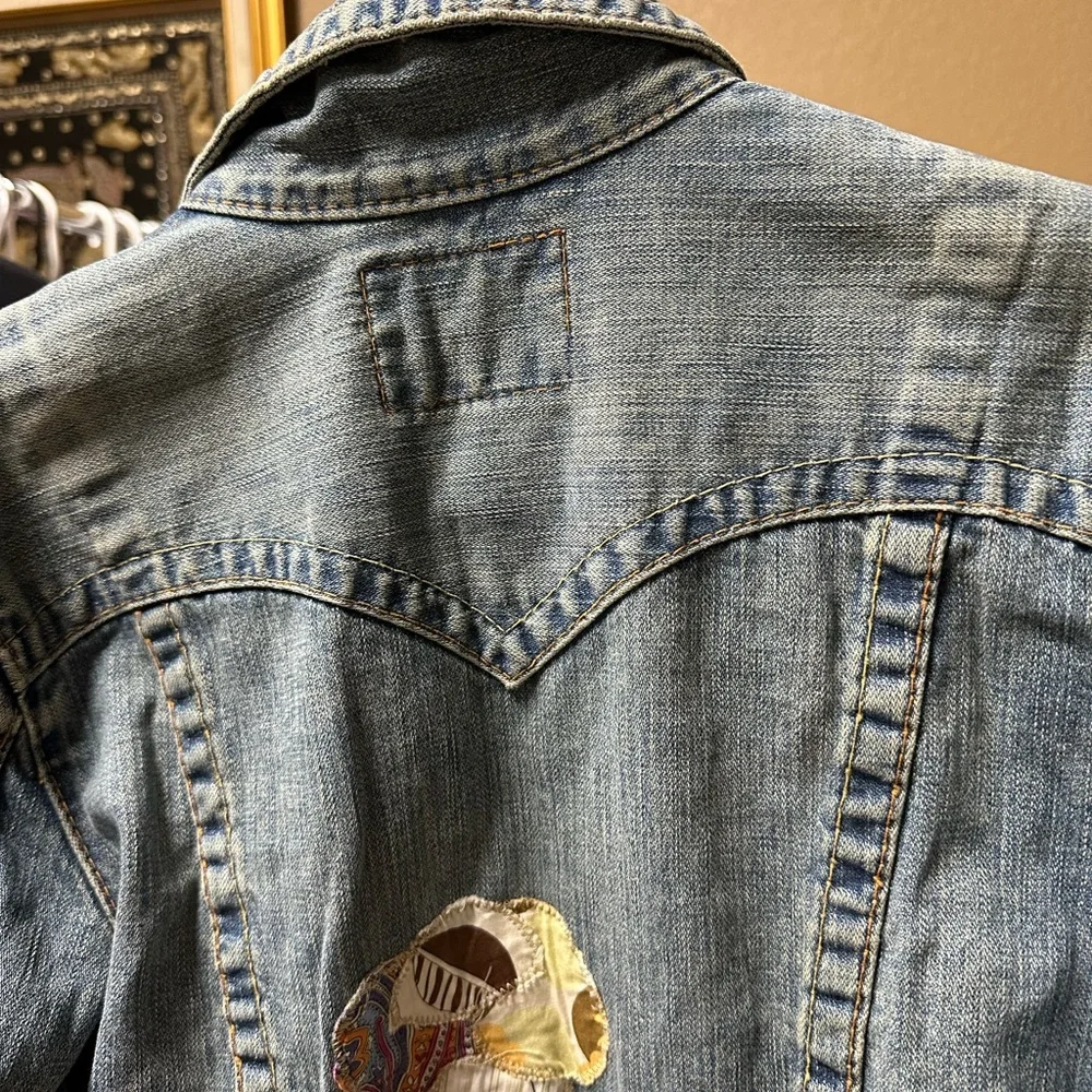 True religion jacket. - Picture 3 of 7